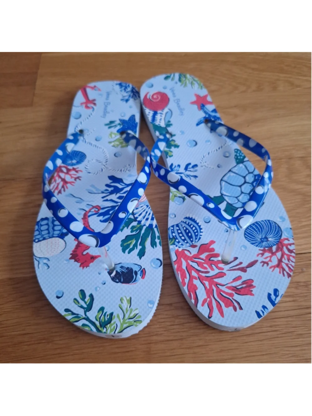 Vera Bradley Womens L Flip Flops Anchors Aweigh Large 9-10 NWOT Beach Sandals
